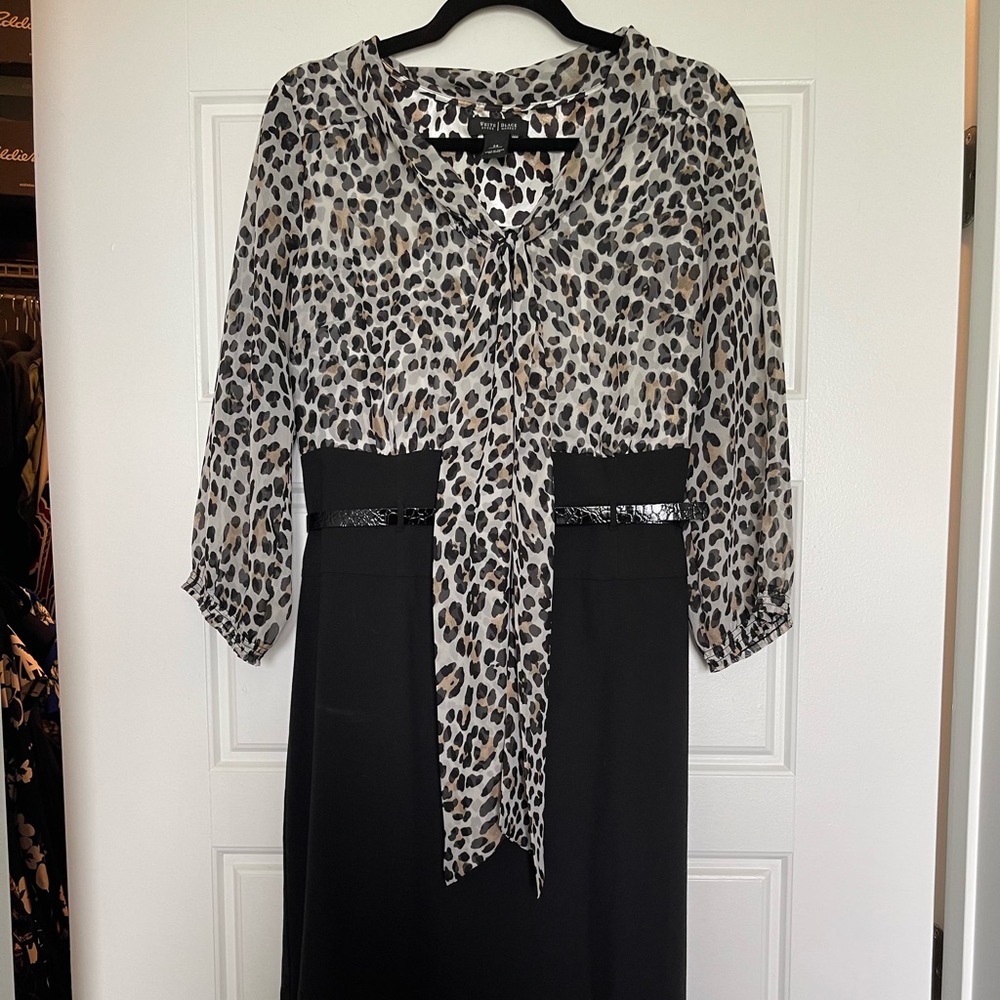 White House Black Market leopard dress with belt in excellent condition.